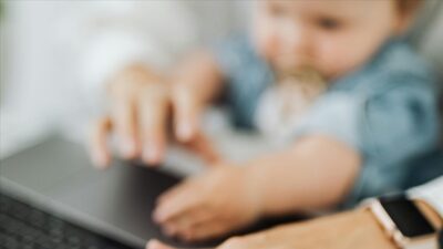 Doğum izni süresi 24 haftaya çıkıyor