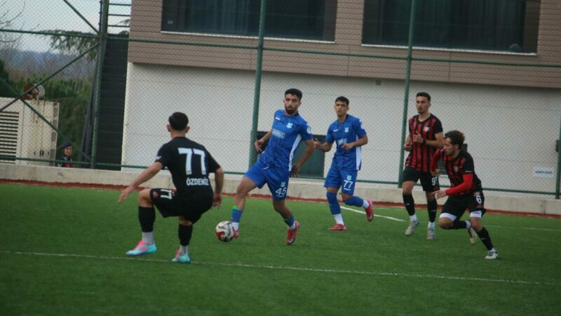 3. Lig 1.Grup’ta zirvenin ortaklarından Bursa Yıldırım, deplasmanda İnkılap Futbol