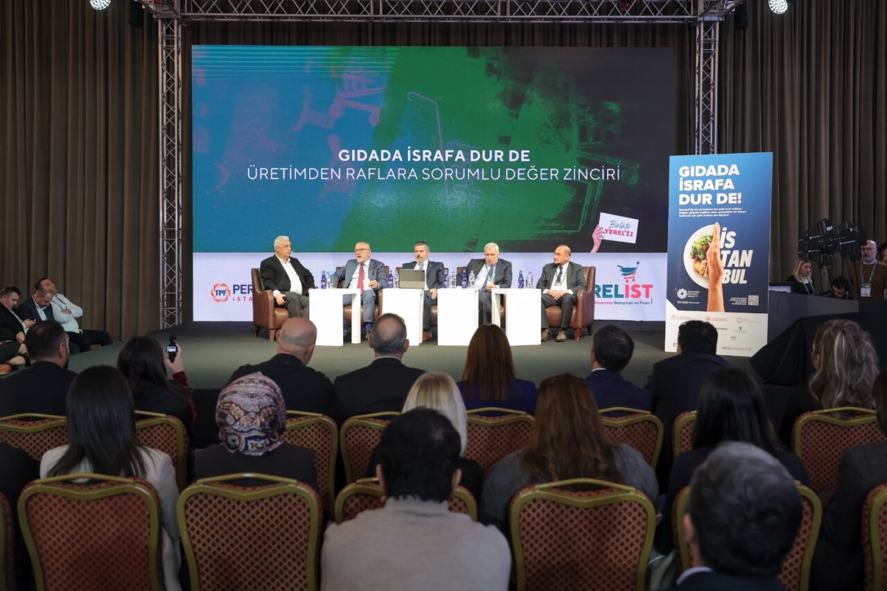 Cemal Özen, Yerelist 2025 İstanbul Yerel Marketler Buluşması’nda konuştu Cemal Özen, Yerelist 2025 İstanbul Yerel Marketler Buluşması’nda konuştu