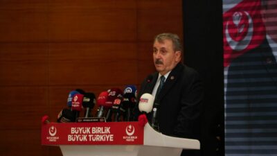 BBP Genel Başkanı Mustafa Destici, Bursa’da konuştu