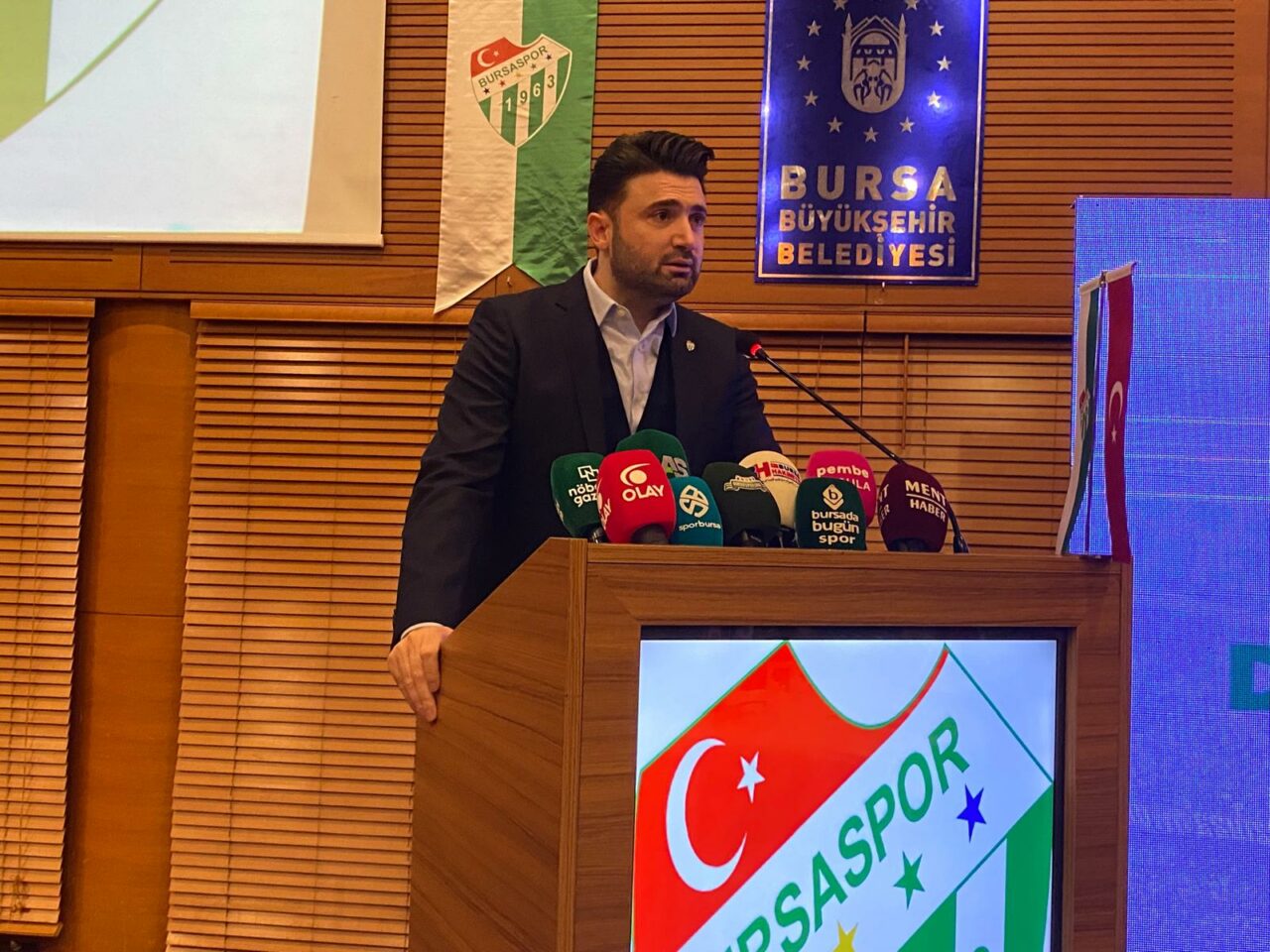 Bursaspor Başkanı Enes Çelik’ten flaş açıklamalar: Provokasyona gelmeyeceğiz!