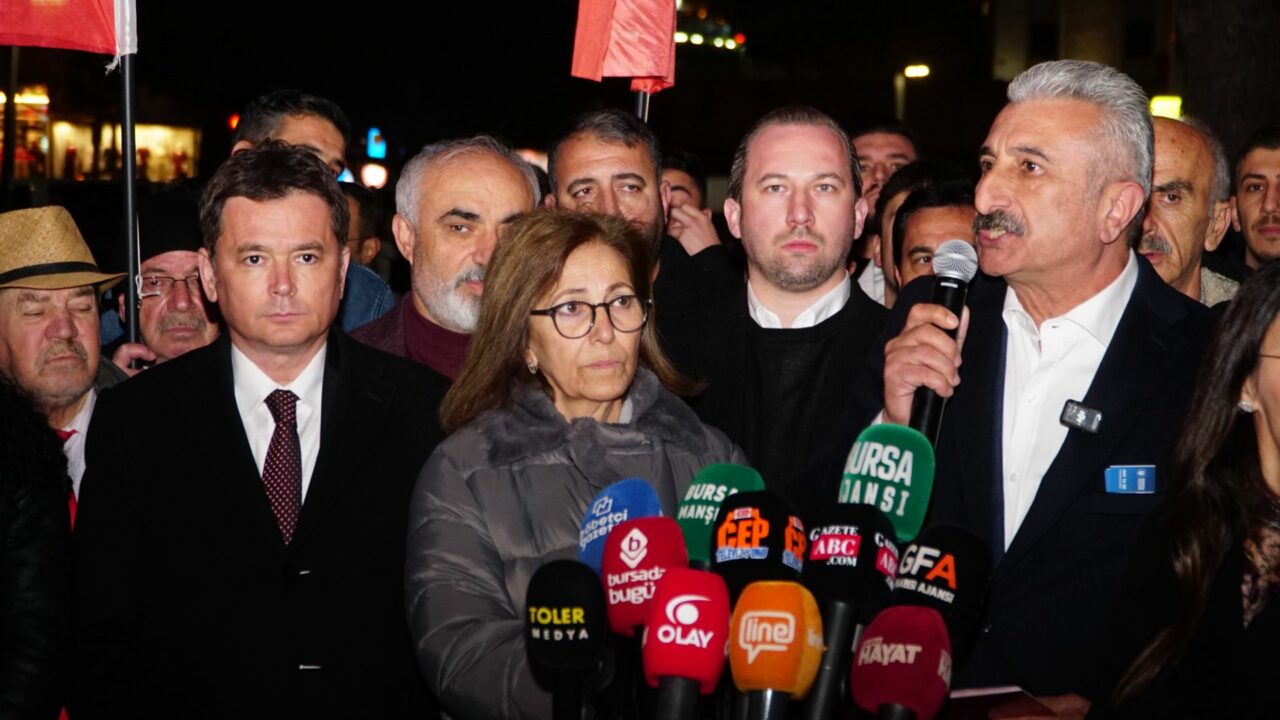 CHP Bursa’dan asgari ücrete tepki