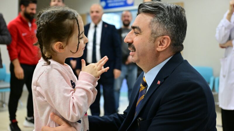 Yıldırım ‘engelleri’ sevgi ile aşıyor