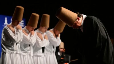 Bursa’da Mevlana’ya vefa gecesi