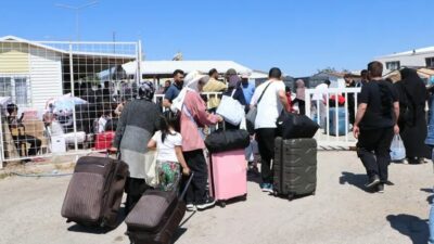 Bakan Yerlikaya ülkesine dönen Suriyeli sayısını açıkladı