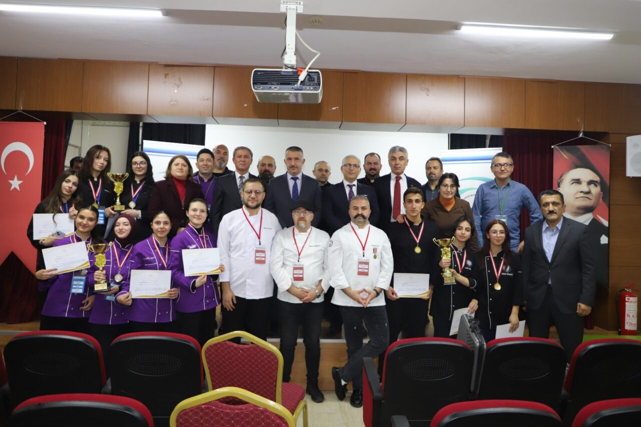 Geleceğin şefleri Bursa’da yarıştı