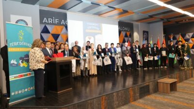 Türk dünyası şairleri Bursa Uludağ Üniversitesi’nde buluştu