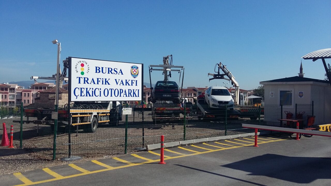 Bursa’da yedieminde aracı olanlar dikkat! Çekici ve günlük park ücretleri değişiyor…