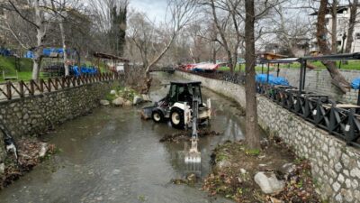 Misi’de dere ve çevre temizliği