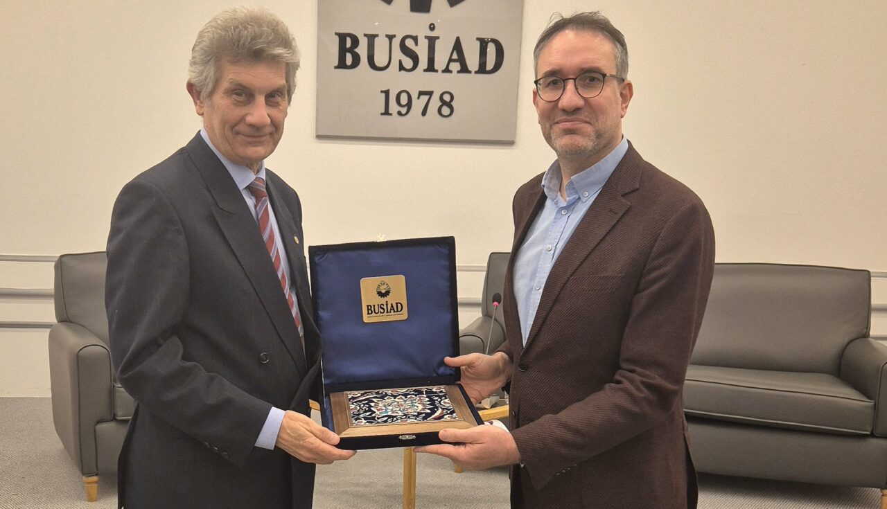 BUSİAD’ın ‘Felsefe’ söyleşileri