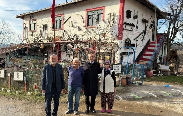 Bursa’nın bu köyünde dikkat çeken ev; ‘Seni geleceğine götüremem ama geçmişine baktırabilirim’