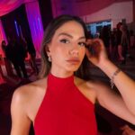 Demet Özdemir’den yatak pozu!