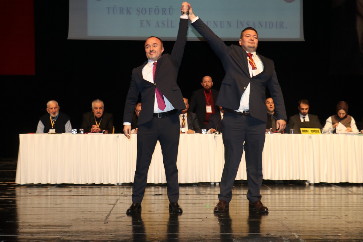 Bursa Şoförler ve Otomobilciler Odası’nda Başkan Çakır’a güvenoyu