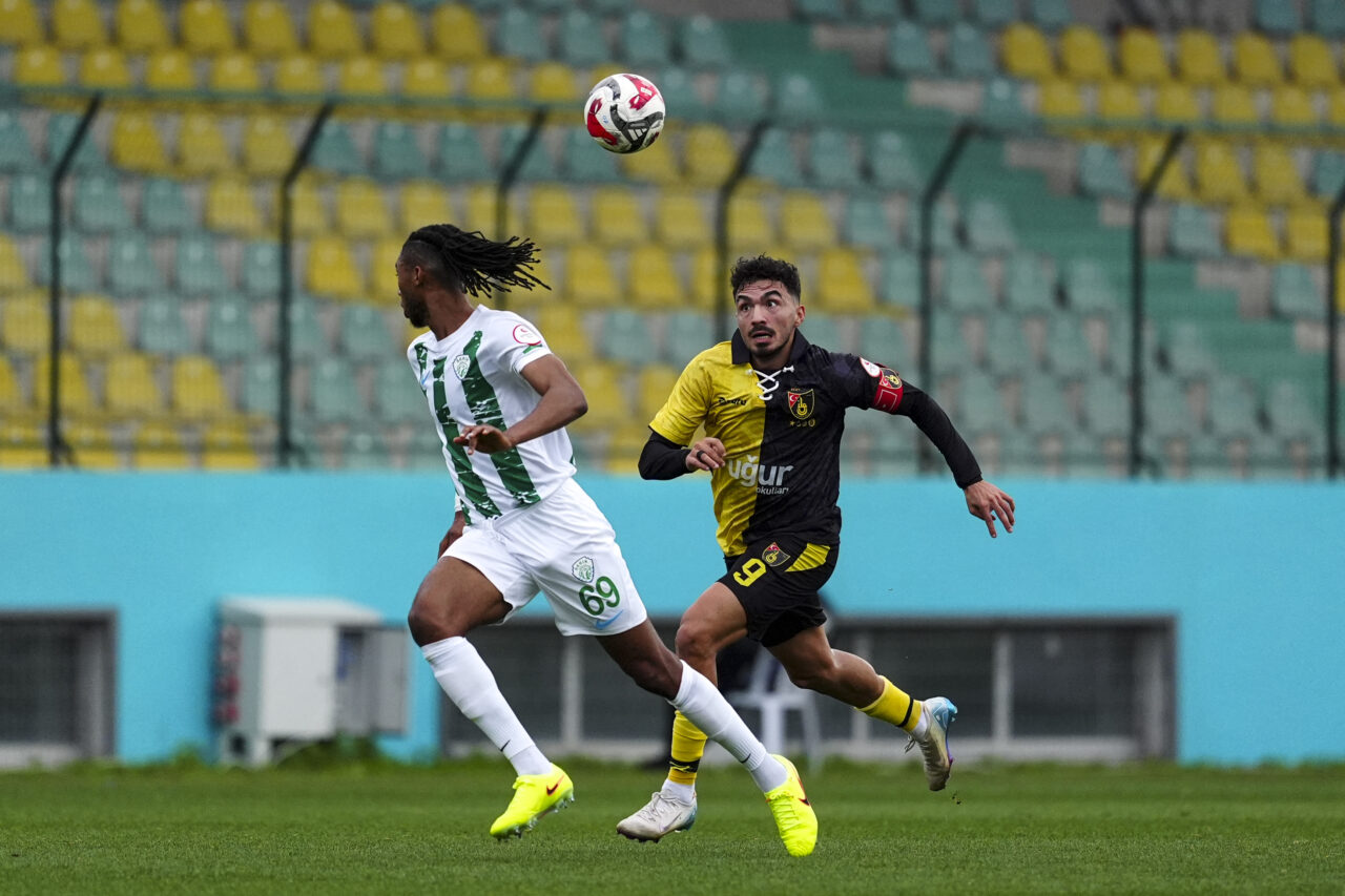 Bursaspor 25 yaşındaki golcünün mü peşinde?