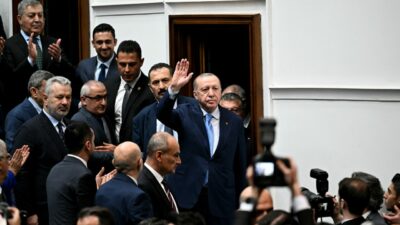 Cumhurbaşkanı Erdoğan; ‘Bayrağımıza uzanan kirli elleri bulup, hesap soracağız’