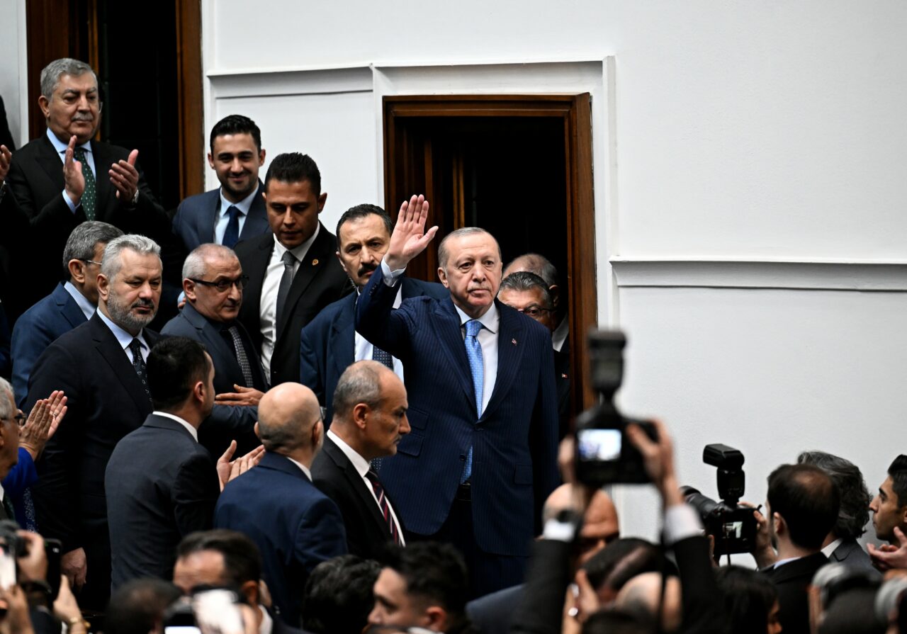 Cumhurbaşkanı Erdoğan; ‘Bayrağımıza uzanan kirli elleri bulup, hesap soracağız’