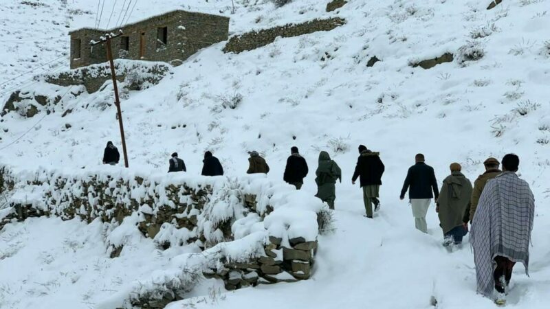 Afganistan'da son 3 günde etkili olan şiddetli kar ve yağmur