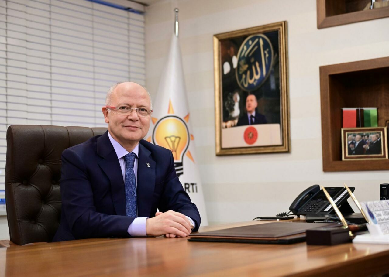 AK Parti Bursa İl Başkanı Gürkan, üye sayılarını değerlendirdi AK Parti Bursa İl Başkanı Gürkan, üye sayılarını değerlendirdi