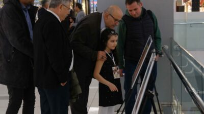 ‘Alin Naz’ın Renkli Dünyası’ Bursa’da sanatseverlerle buluştu