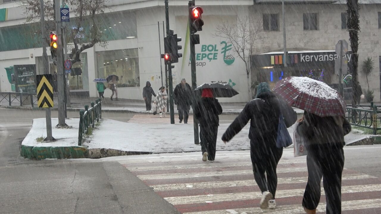 Bursa’ya kar geri geliyor! Meteoroloji tarih verdi