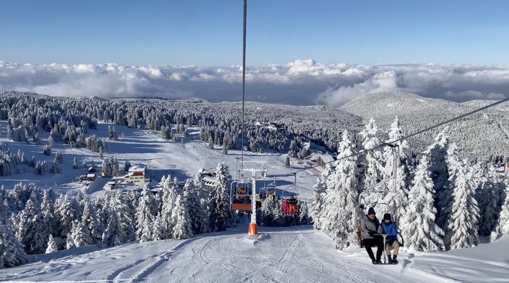 Bursa’nın zirvesine akın var! Gecelik fiyatlar 42 bin liraya kadar çıkıyor
