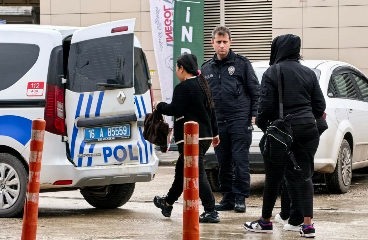 Bursa’da kaçak masör operasyonu Bursa’da kaçak masör operasyonu