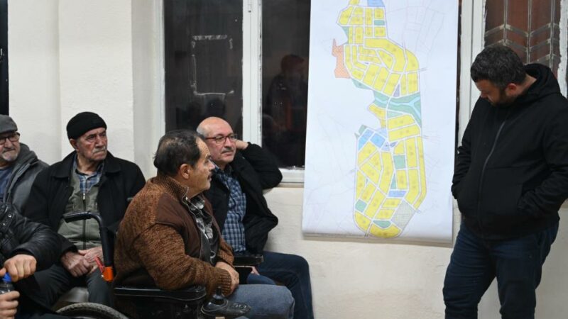 Bursa’nın bu ilçesine yeni imar planı! Başkan Karabatı vatandaşlarla paylaştı Karacabey Belediy Başkanı Fatih Karabatı, imar planlarının yalnızca bugünü değil,