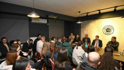 Başkan Aydın’dan gençlere destek