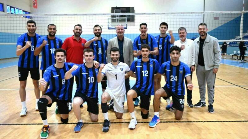 Play-Off mücadelesi veren Karacabey Belediyespor, sezonun akıbetini belirleyecek son hafta