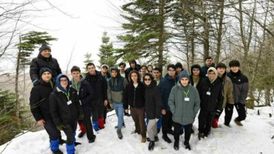 Bursa’da belediyeden öğrencilere Uludağ kampı ödülü