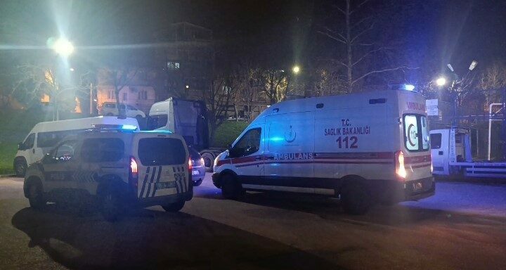 Bursa’da bıçaklı kavga! Yürekler ağza geldi…