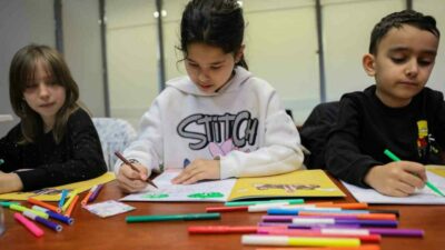 Bursa’da çocuklar afet bilincini eğlenerek kazanıyor