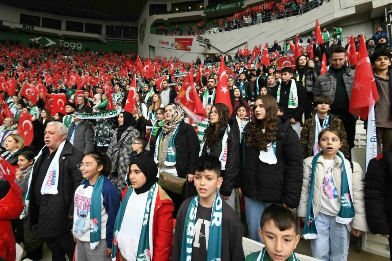 Bursa’da çocuklara Bursaspor aşısı!