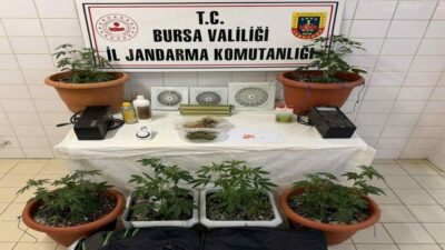 Bursa’da evini uyuşturucu imalathanesine çevirmiş