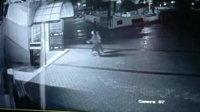 Bursa’da kadına şiddet! Çocuğuyla camiye sığındı