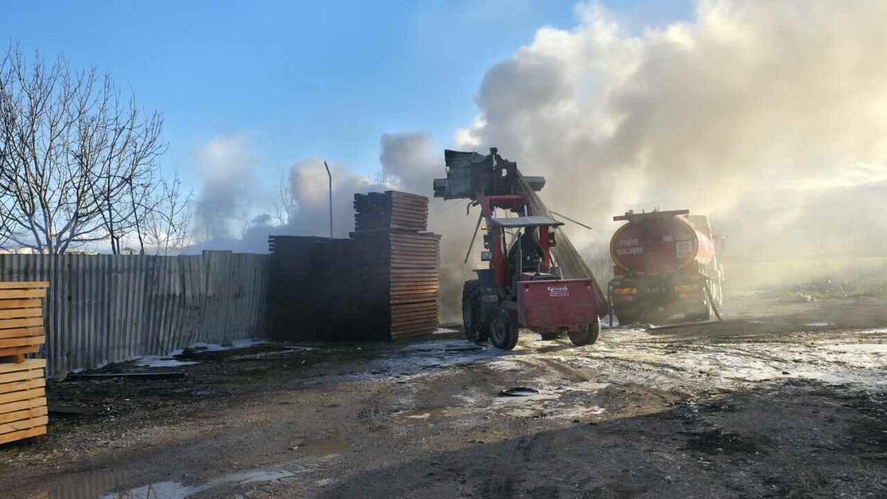 Bursa’da korkutan yangın Bursa’da korkutan yangın