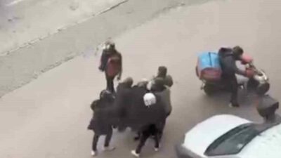 Bursa’da lodosa yakalanan yaşlı kadına kuryeler siper oldu