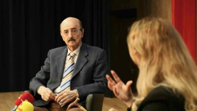 Bursa’da Medya Buluşmaları’nın konuğu Usta gazeteci Hüsnü Mahalli