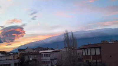 Bursa’da sıradışı bulutlar