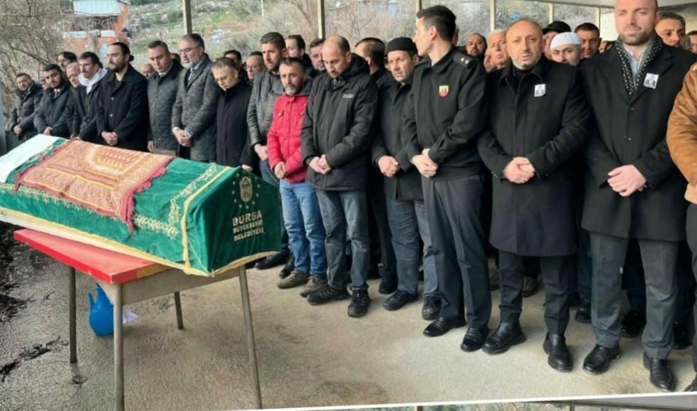 Bursa’da yasa boğan ölüm! Son yolculuğuna uğurlandı