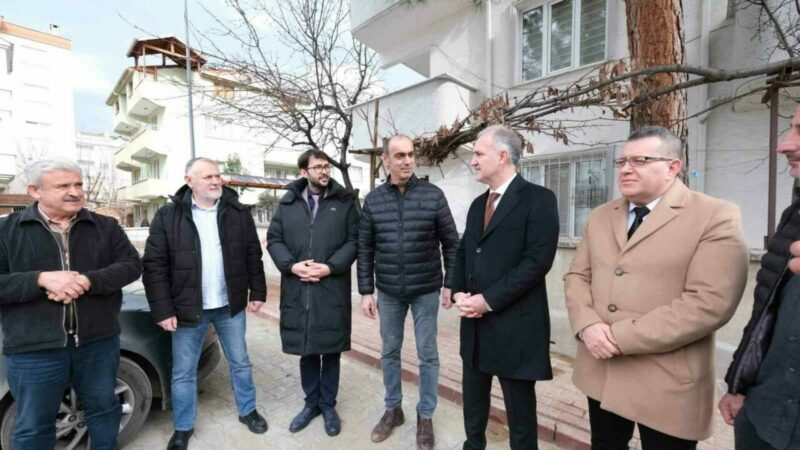 Bursa’da yeni otopark hizmete girdi İnegöl Belediyesi, Kemalpaşa Mahallesi Hoşgörü Sokakta kamulaştırılan alan üzerinde 21