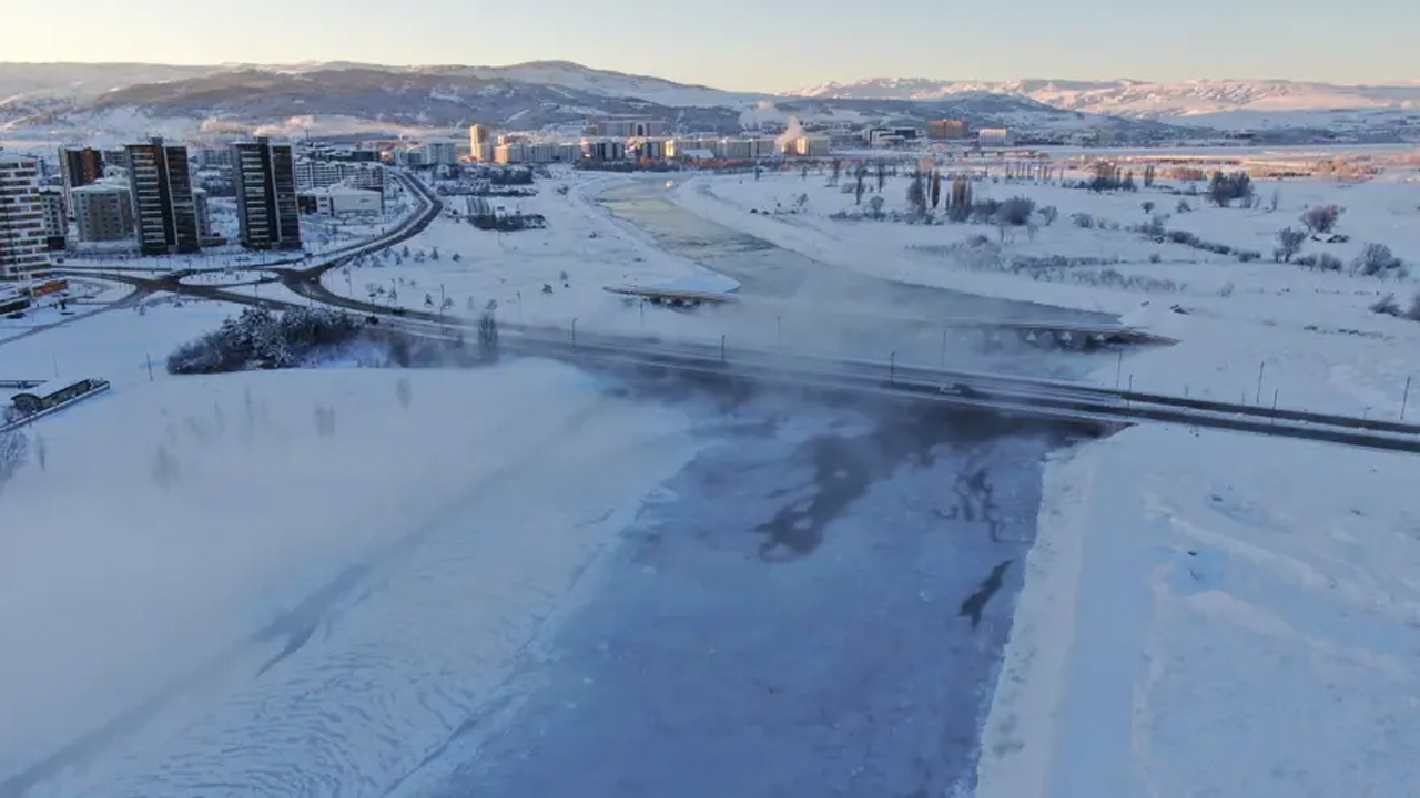 Türkiye buz kesti! Termometreler eksi 20’yi gördü