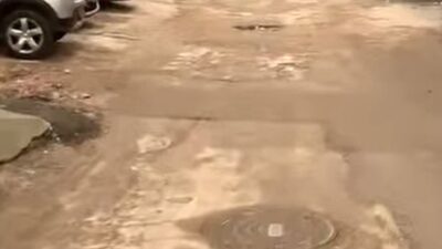 Bursa’da bir muhtar sokakların halini çekip sitem etti