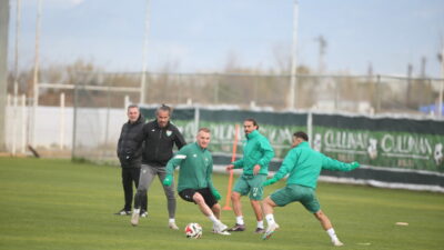 Bursaspor Antalya’da form tutuyor