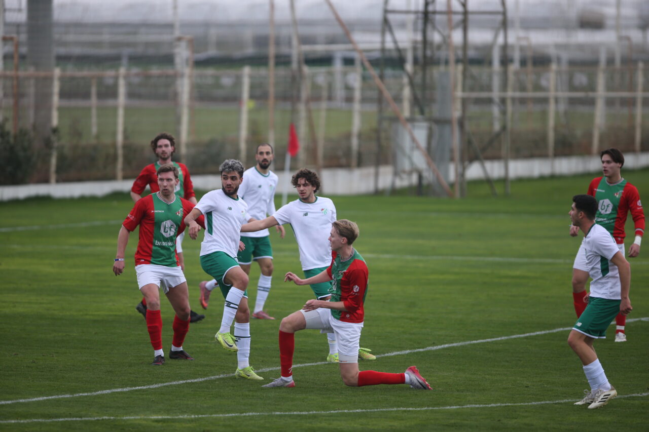 Bursaspor’da rekabet zamanı! İşte mevkiler işte kadro…