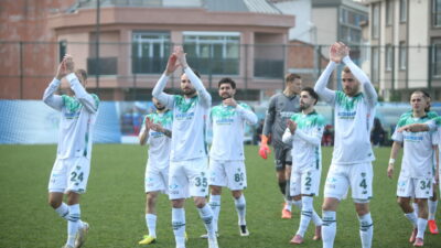 Bursaspor’dan kritik 3 puan! Yeni hocayla ilk galibiyet…