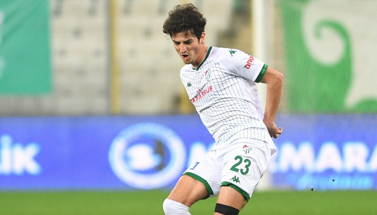 Bursaspor’dan rekorlarla ayrılmıştı! Yeni kulübü belli oldu