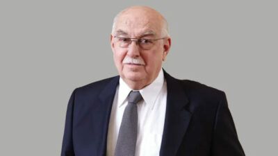 Ünlü iş insanı yaşamını yitirdi