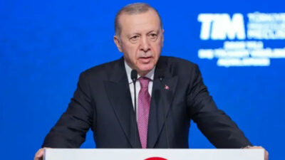 Cumhurbaşkanı Erdoğan: Türkiye’yi yanına alan kazanacak, karşısına alan kaybedecek