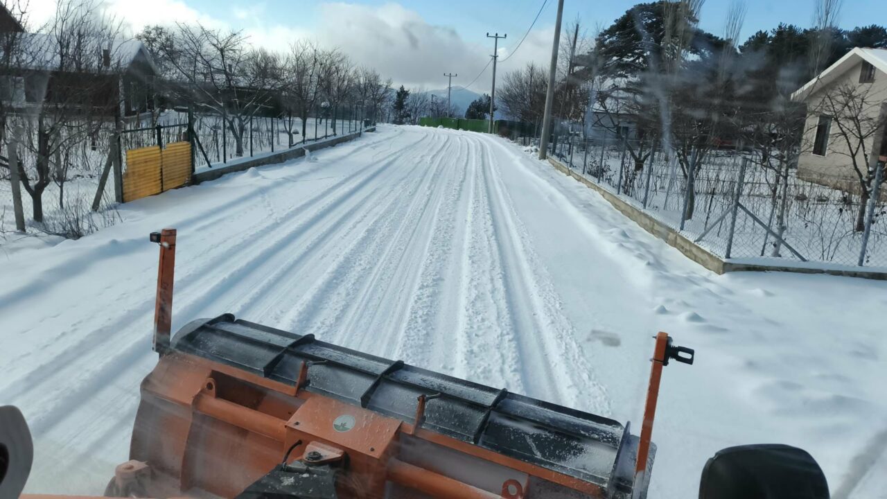 Bursa’nın yükseklerinde karla mücadele